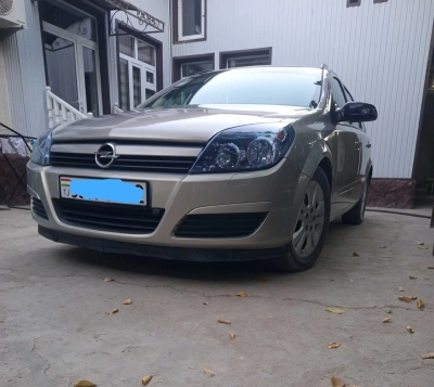Opel Astra h 2005