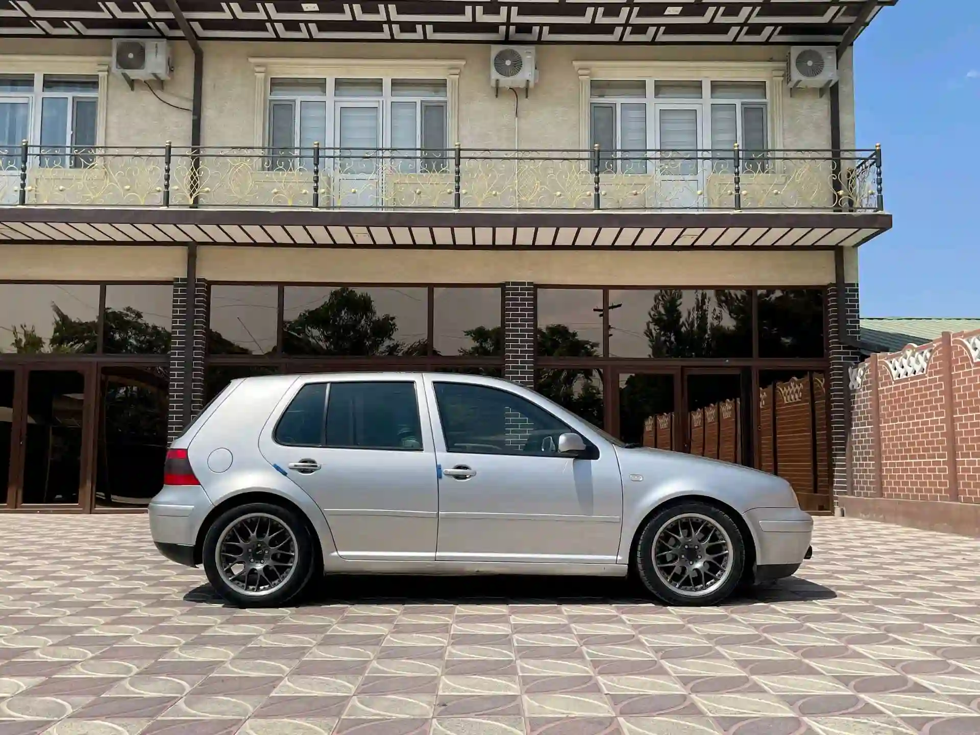 Volkswagen Golf 2001