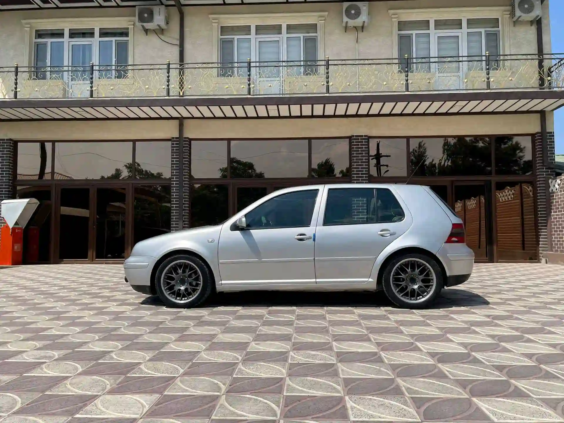 Volkswagen Golf 2001