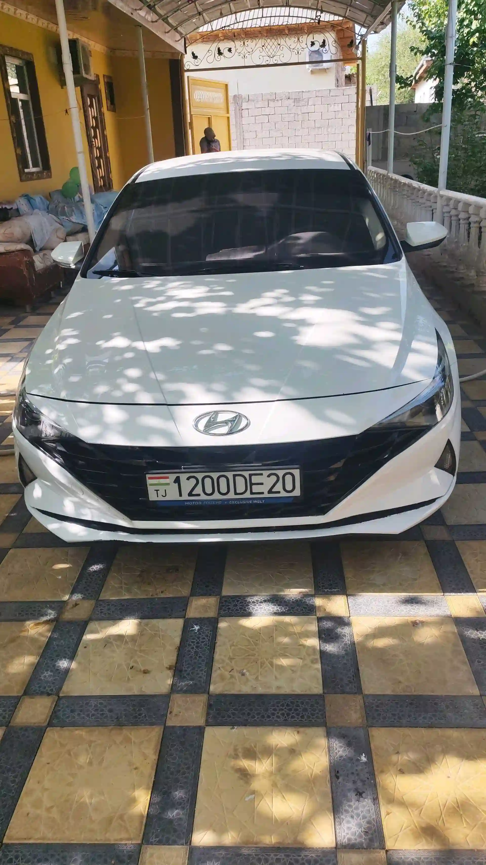 Hyundai Elantra 2022