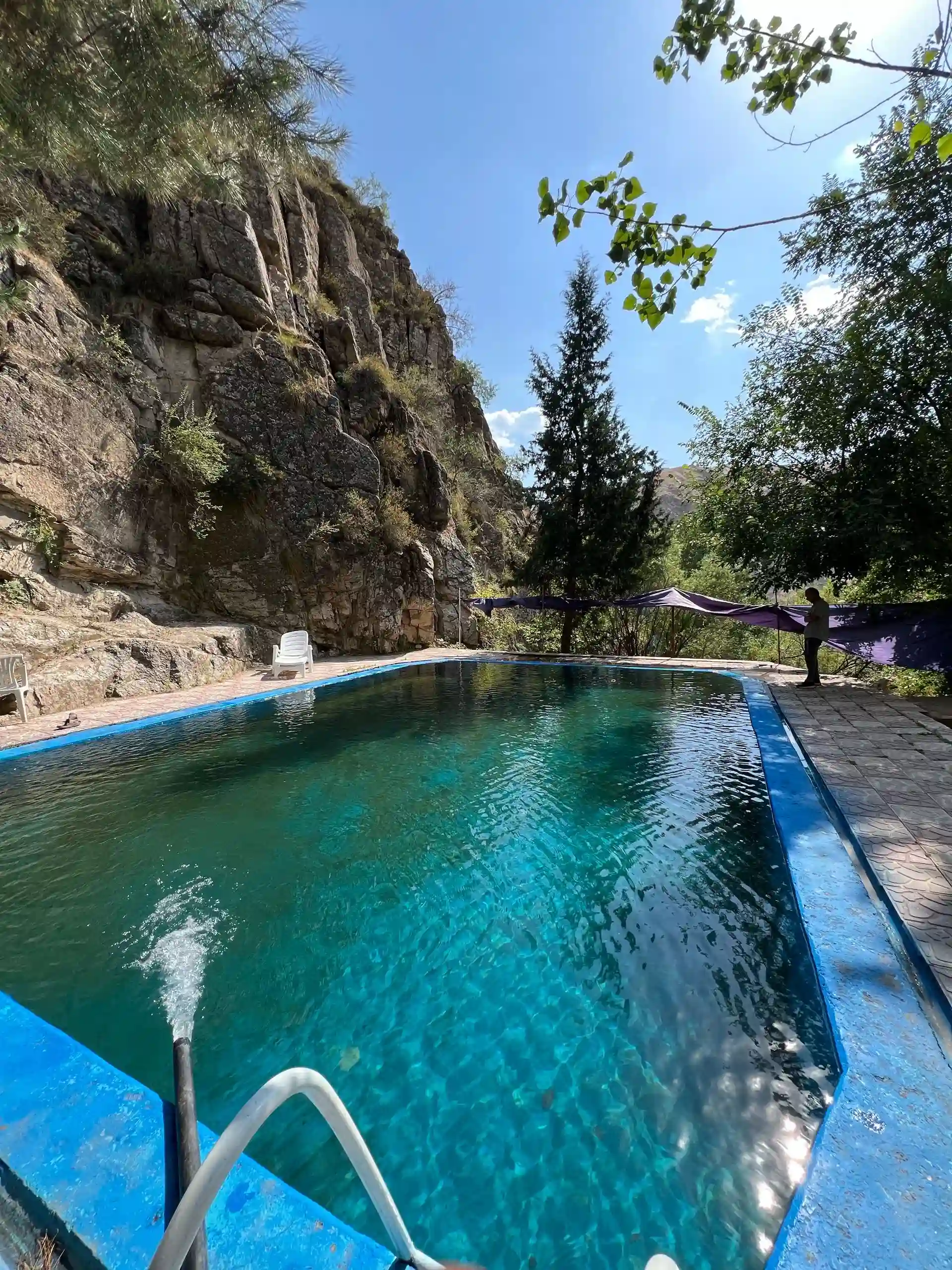 1 этажный, 3-комн. дом, 300 м², 7 соток, варзоб 27 км
