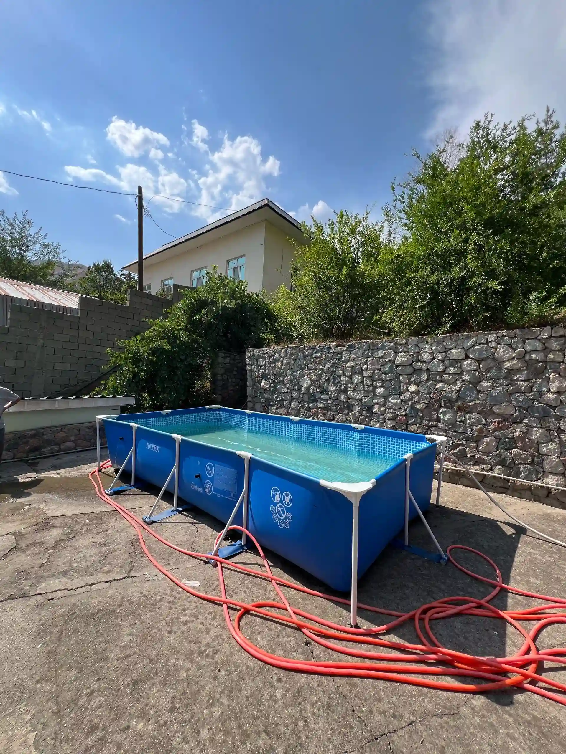 1 этажный, 3-комн. дом, 300 м², 7 соток, варзоб 27 км