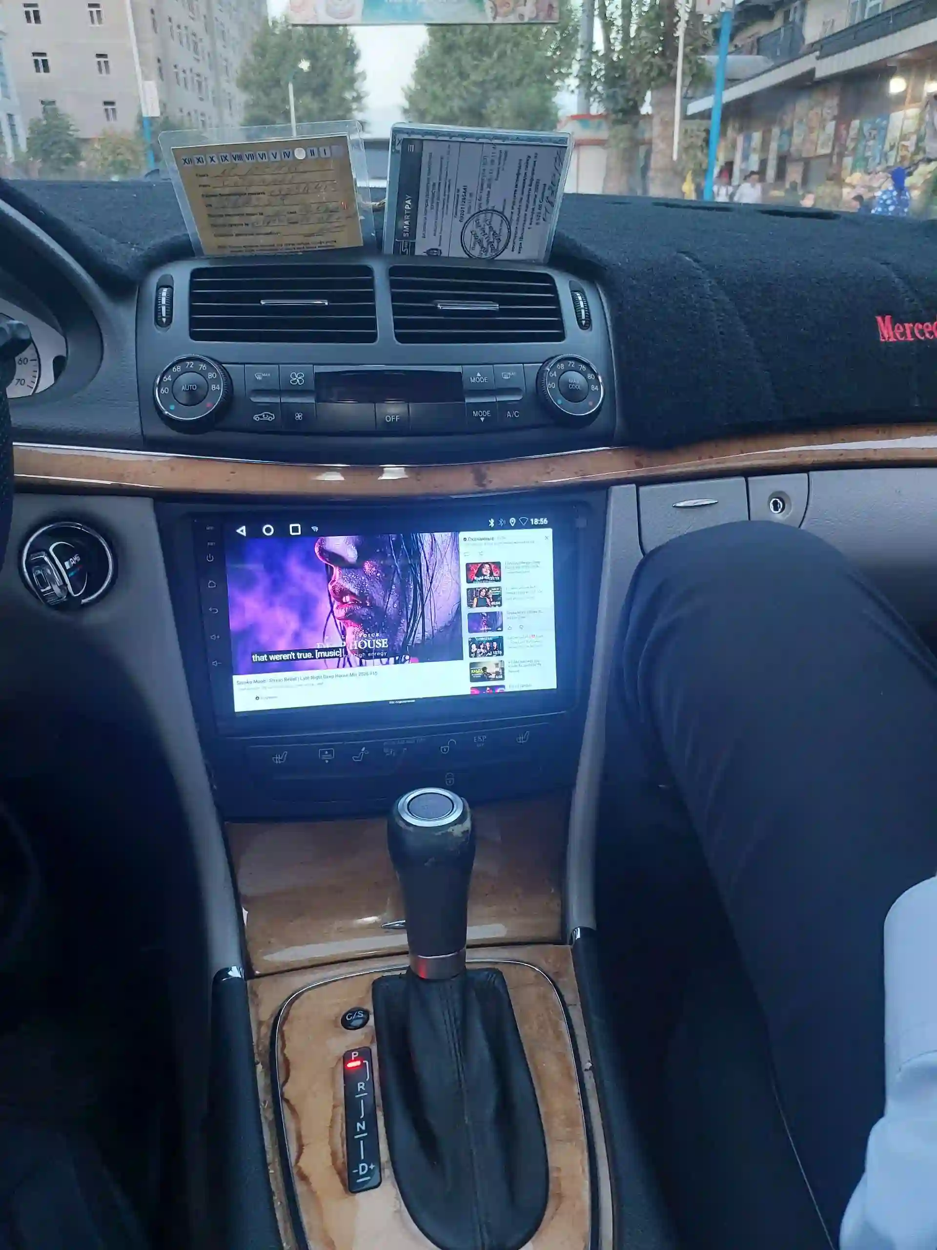 Mercedes-benz E class 2009