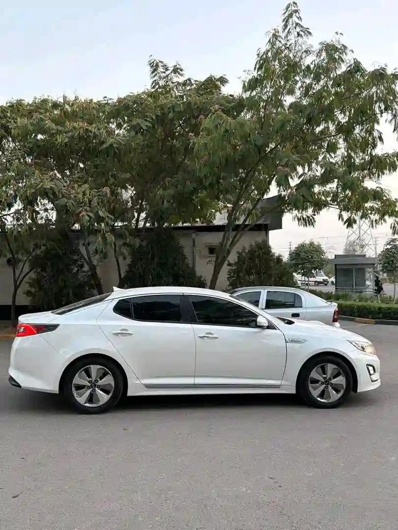 Kia K5 2015
