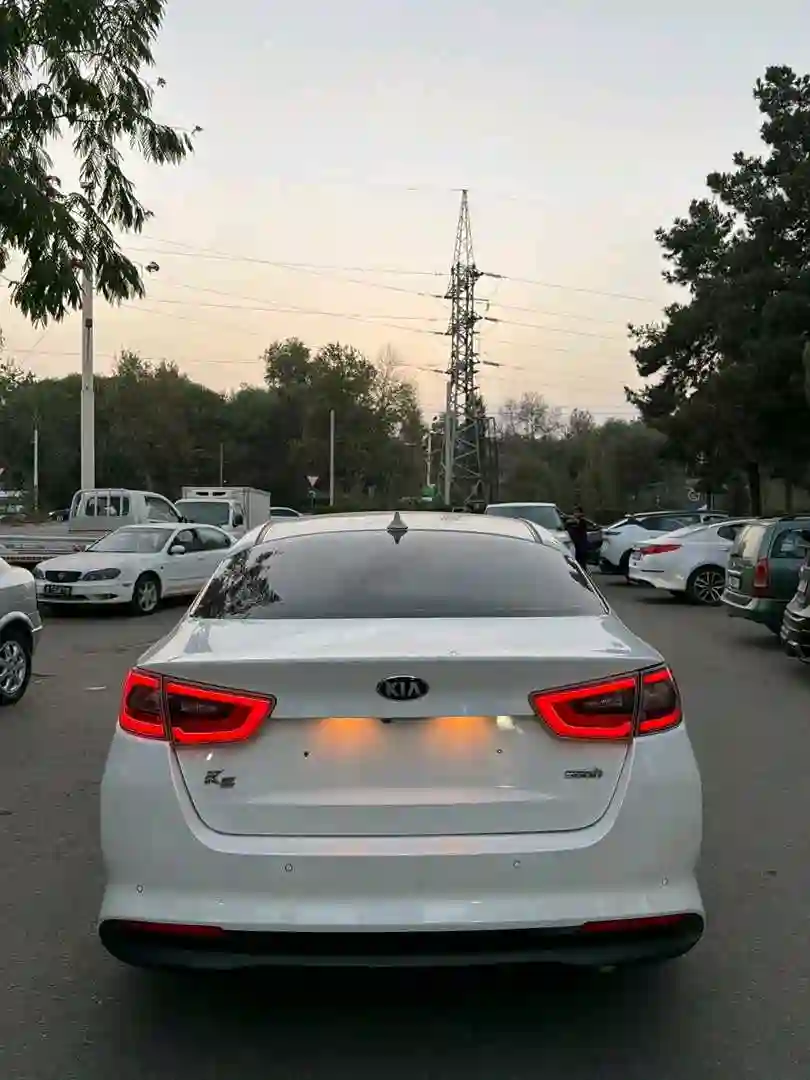 Kia K5 2015