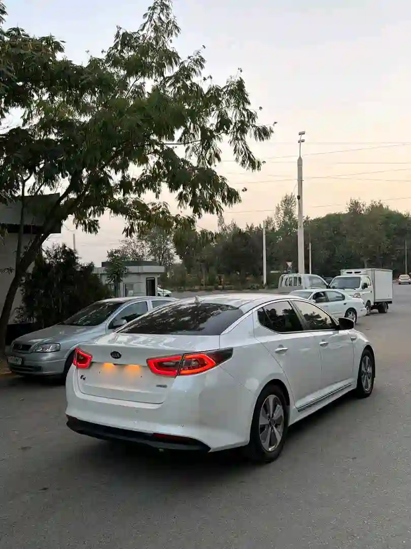 Kia K5 2015