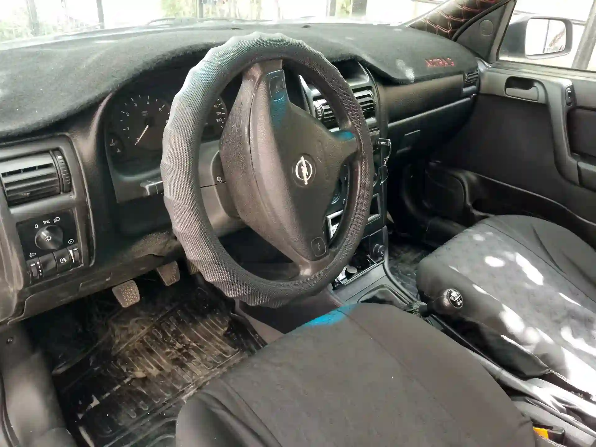 Opel Astra j 1999