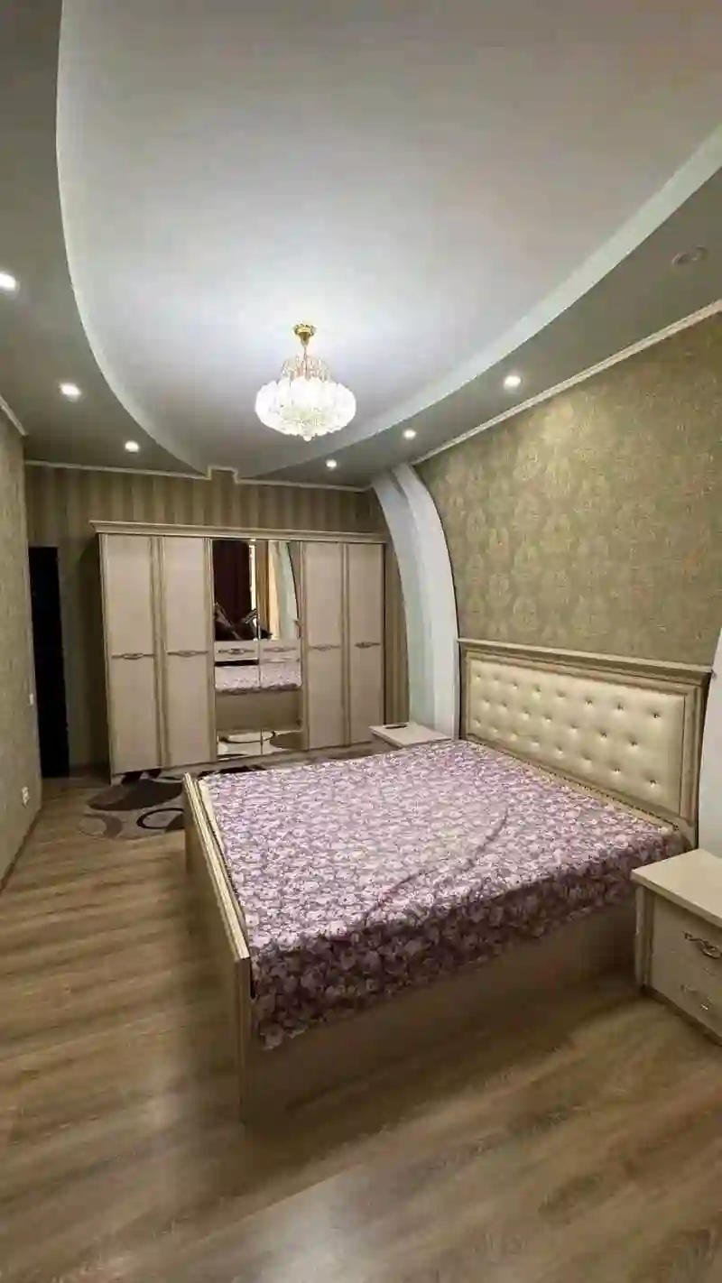 3-к квартира, 4 этаж, 121 м², шохмансур