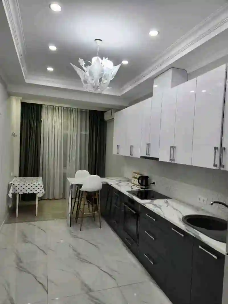 3-к квартира, 15 этаж, 135 м², Шохмансур