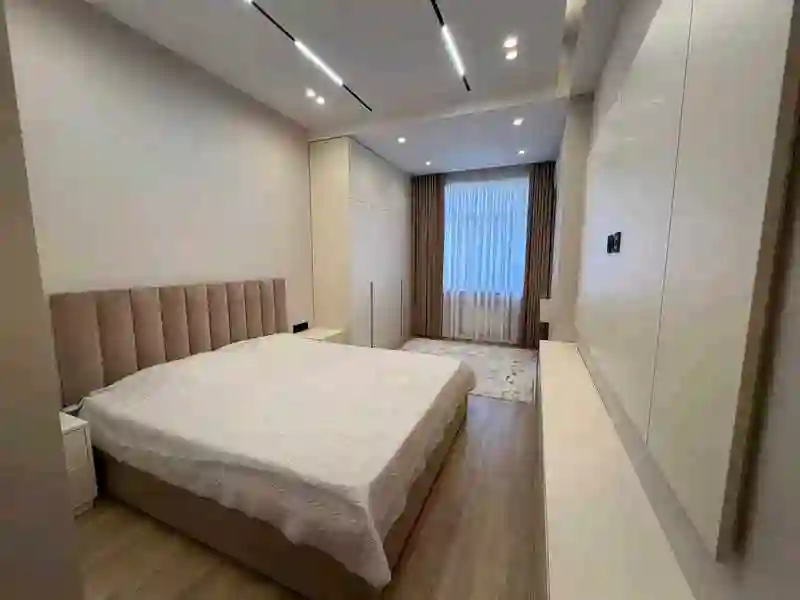 3-к квартира, 14 этаж, 100 м², И.Сомони