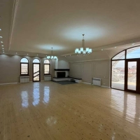 4 этажный, 7-комн. дом, 750 м², 10 соток, Шохмансур