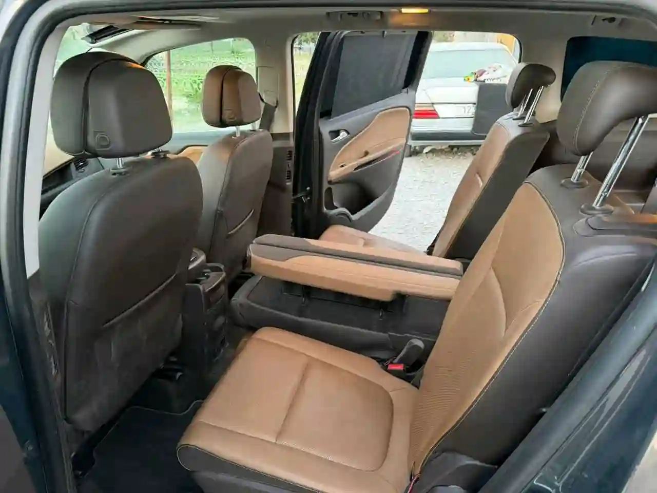 Opel Zafira 2014 — миниатюра 8