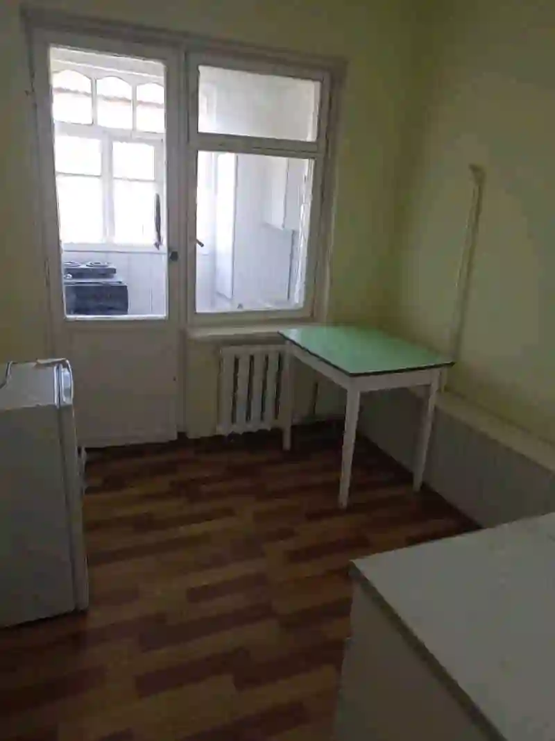 2-к квартира, 5 этаж, 65 м², Фирдавси