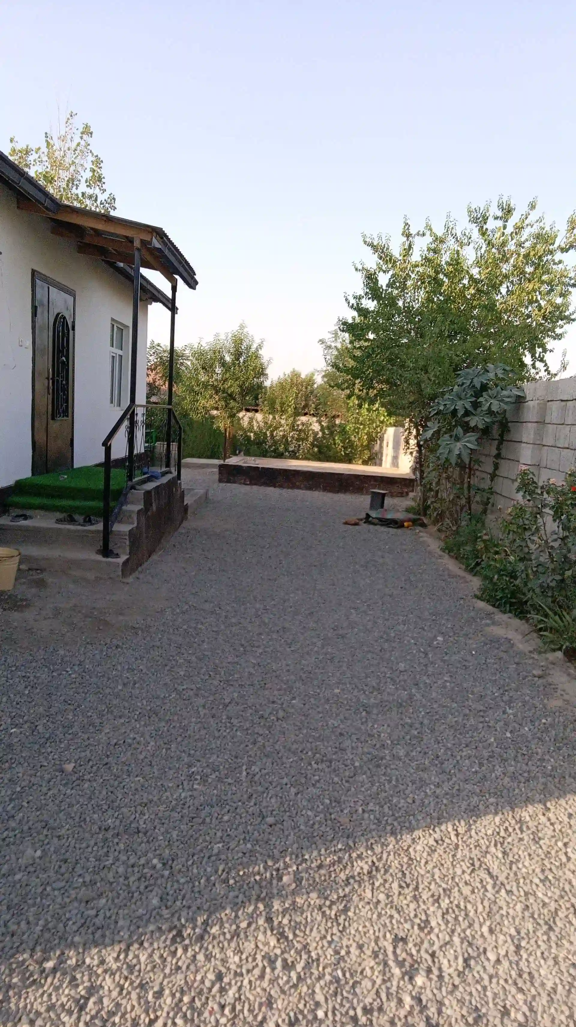 3-к квартира, 1 этаж, 70 м², Фархор