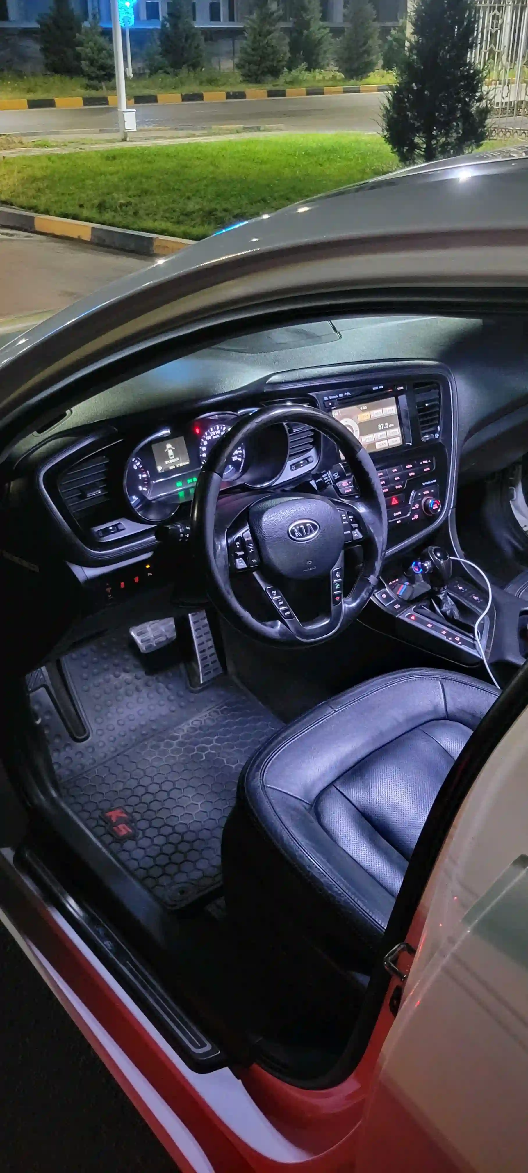 Kia K5 2013