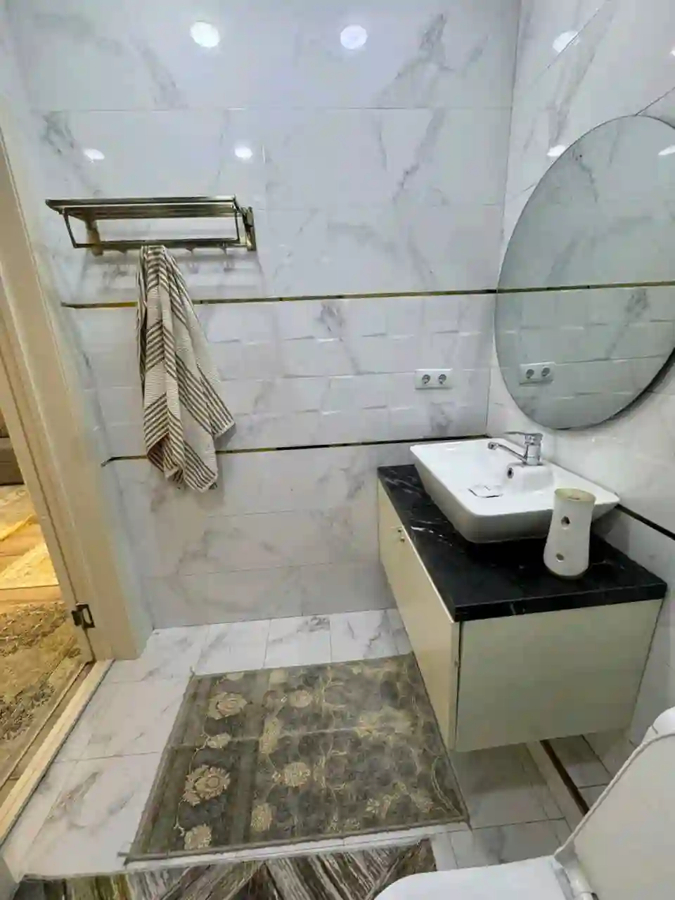 3-к квартира, 13 этаж, 90 м², фирдавси   диагностика коммерческий институт