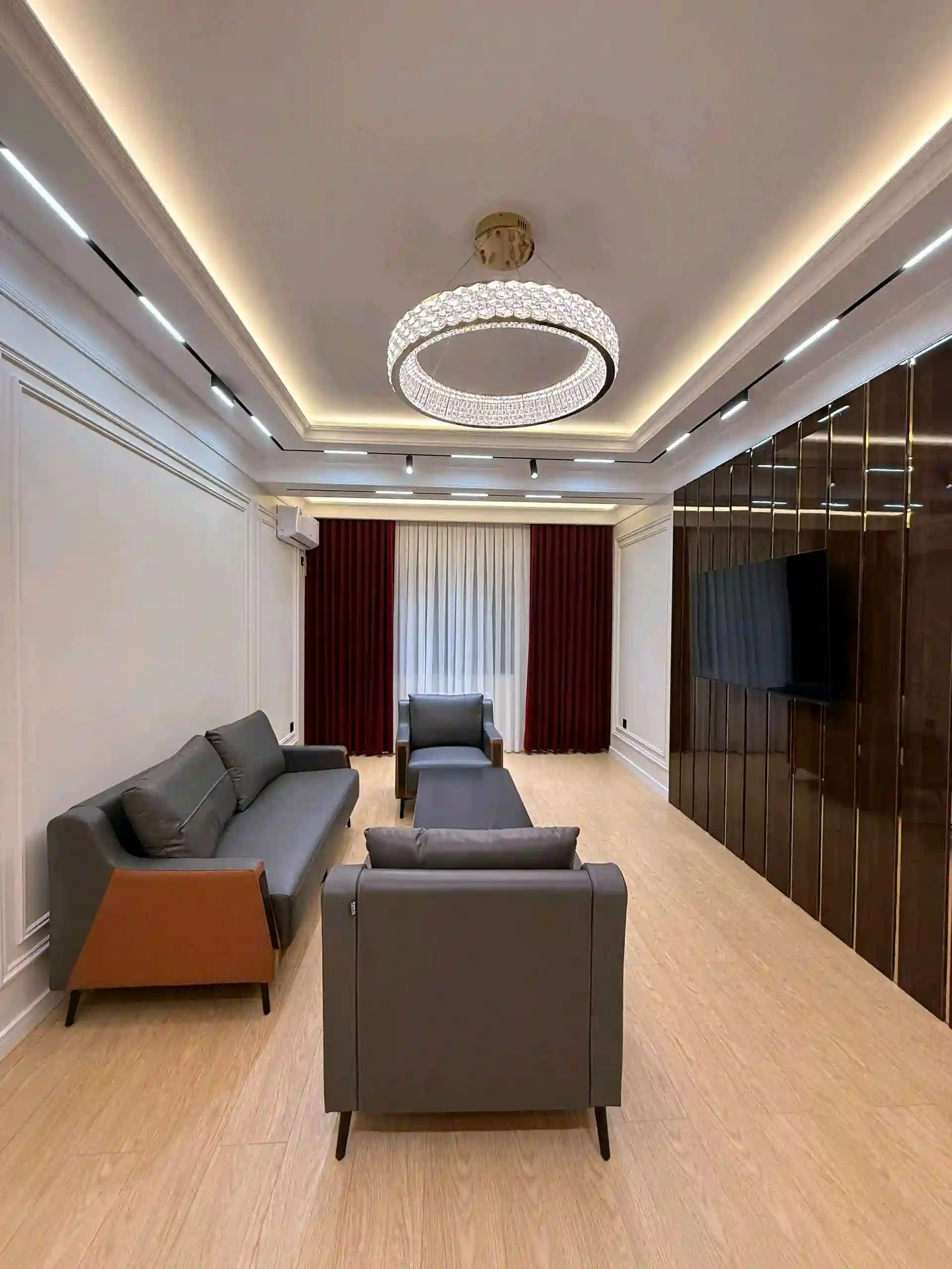2-к квартира, 18 этаж, 54 м², Альфемо