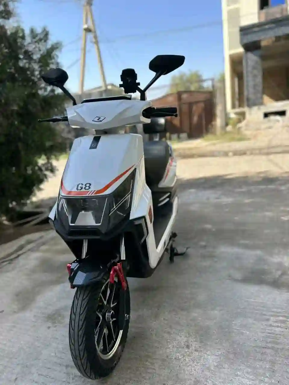 Скутер G8