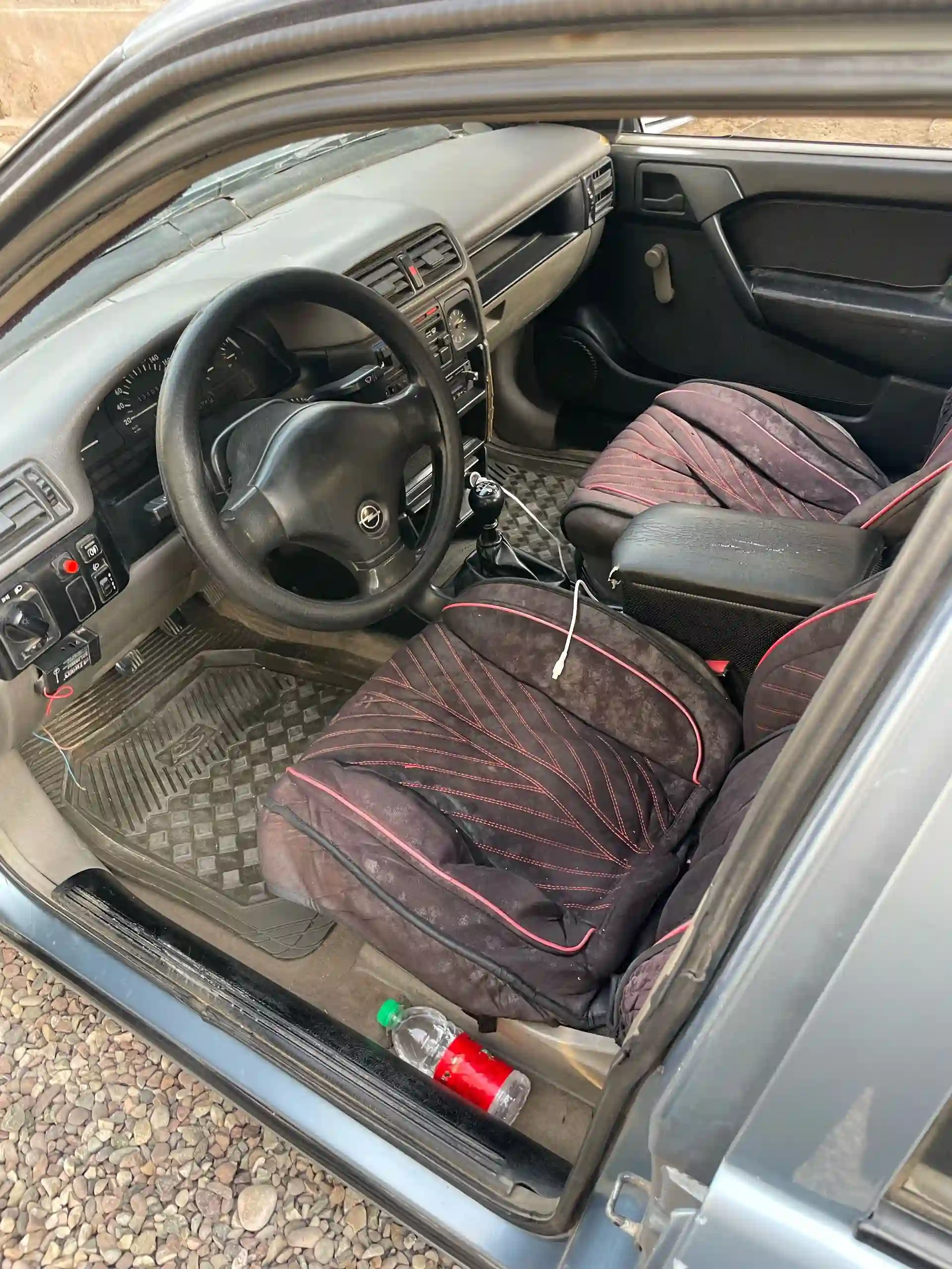Opel Vectra a 1991 — миниатюра 5