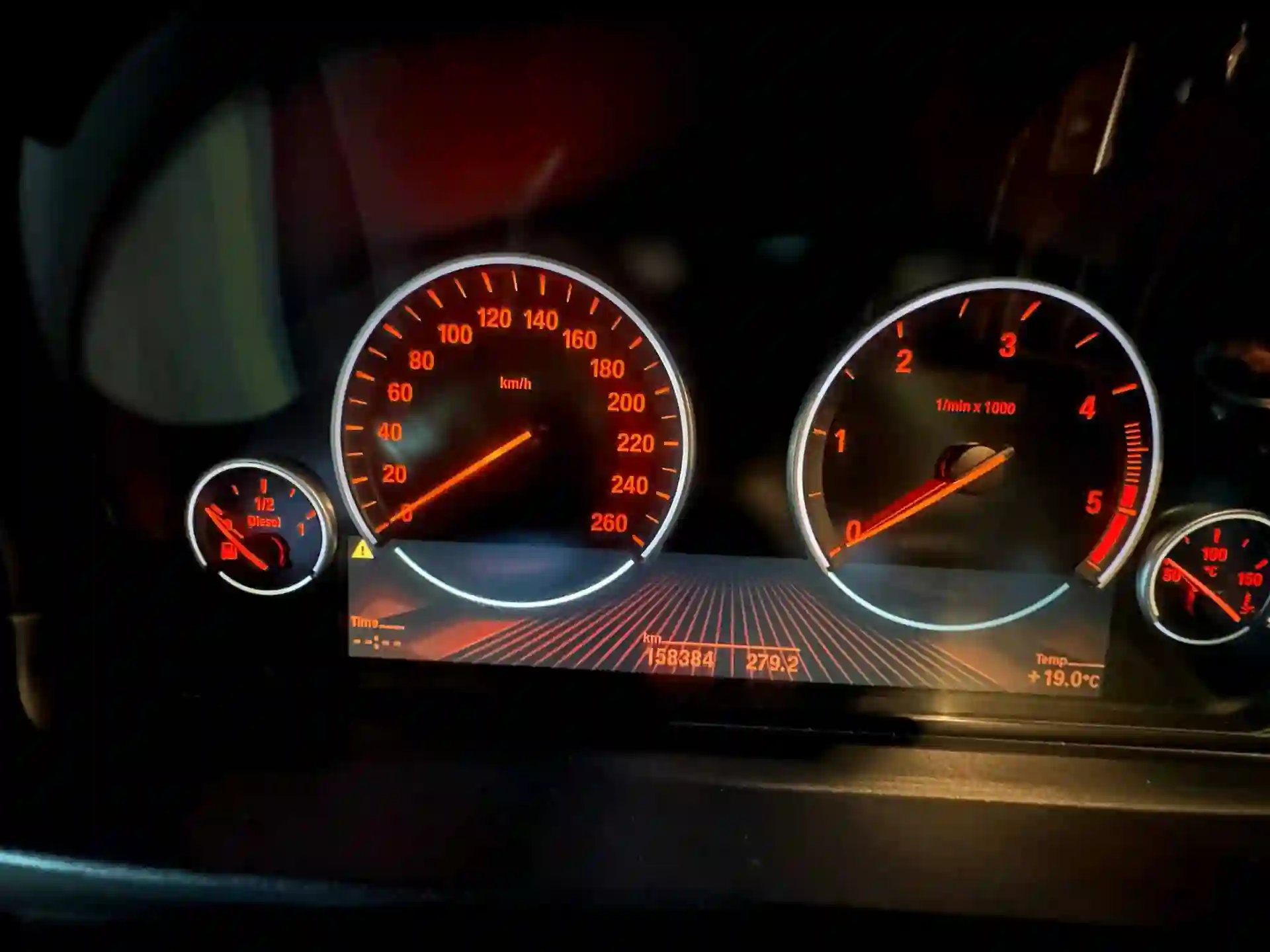BMW 5 series 2011 — миниатюра 6