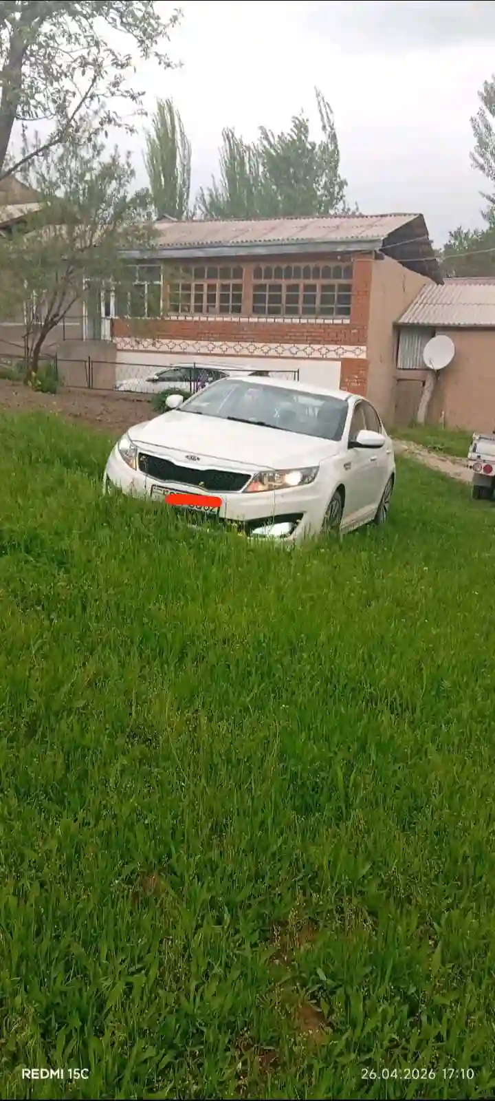 Kia K5 2011 — миниатюра 3