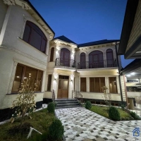 2 этажный, 5-комн. дом, 288 м², 3 соток, Сино