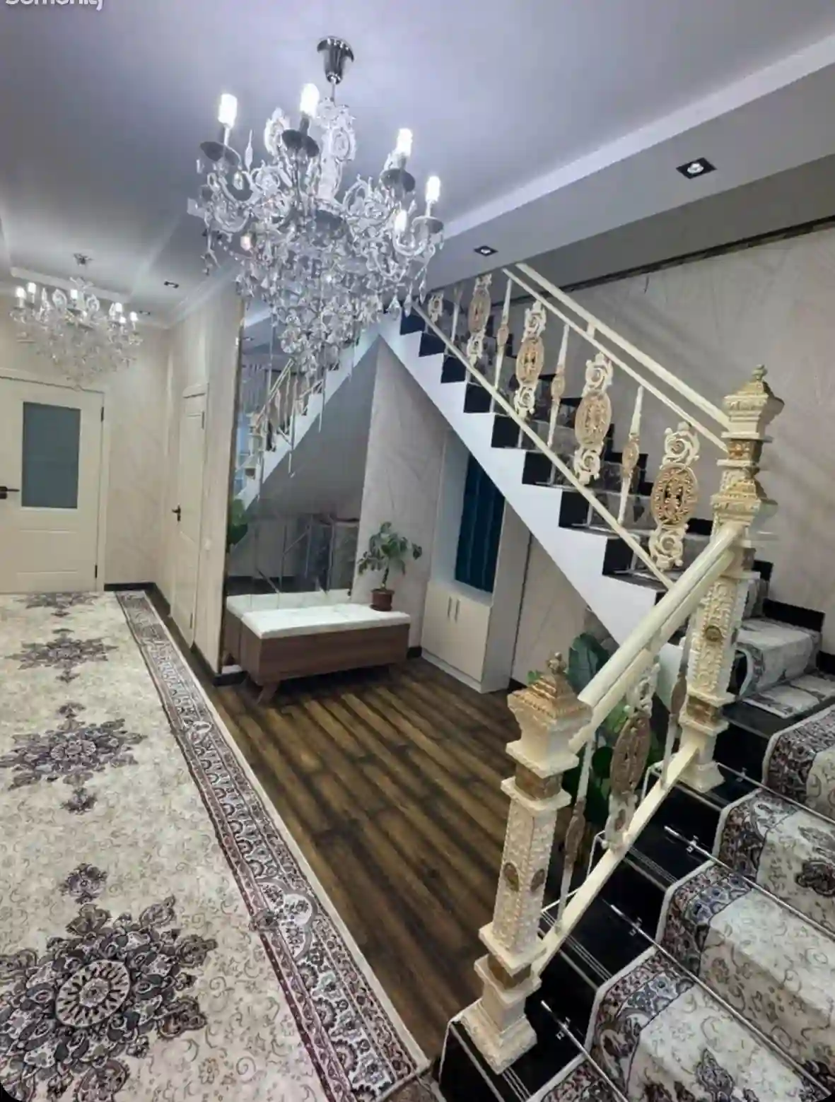 2 этажный, 5-комн. дом, 168 м², 2 соток, Сино