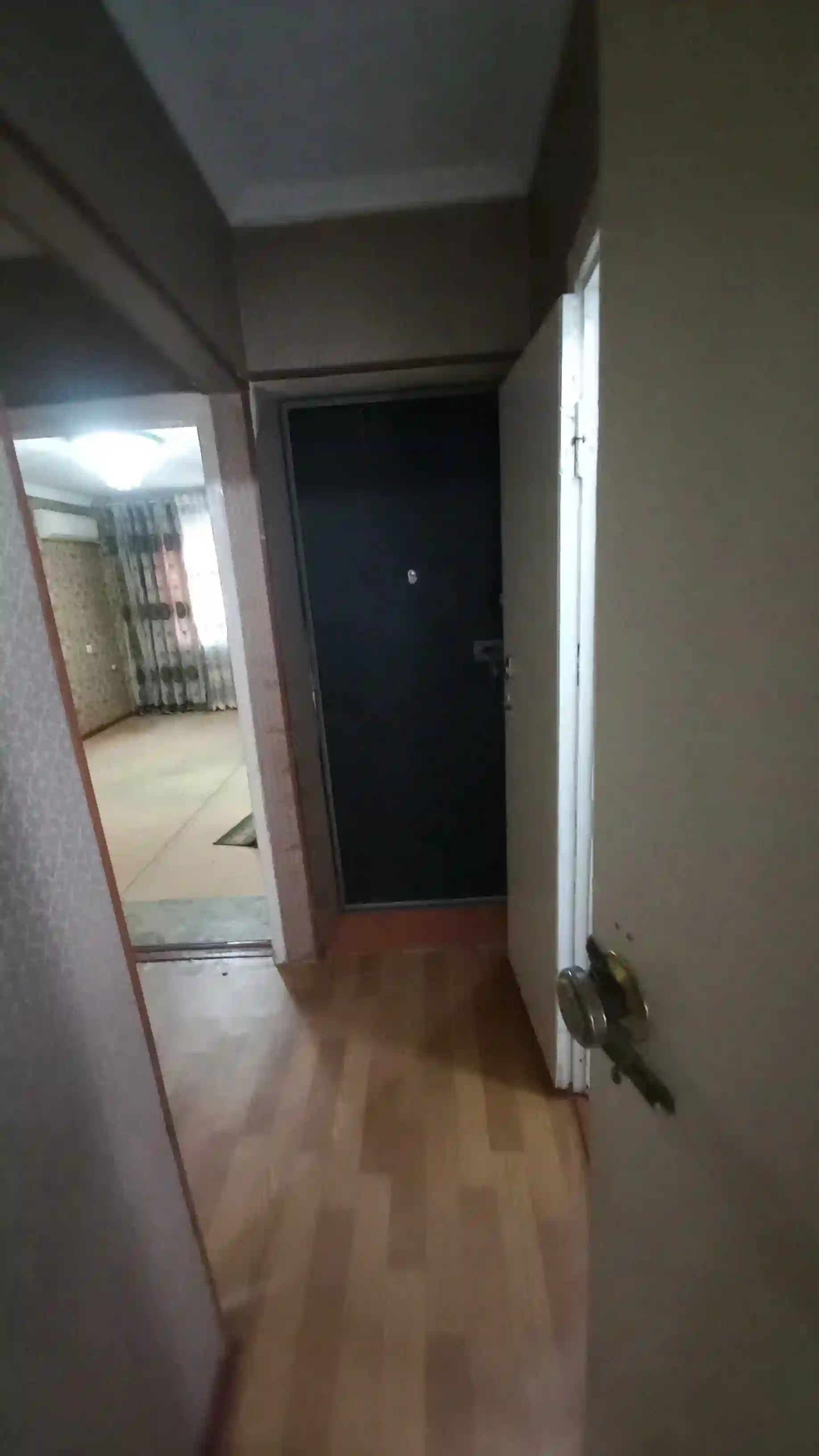 2-к квартира, 2 этаж, 54 м², Кӯчаи Кайҳоннавардон Доми 70