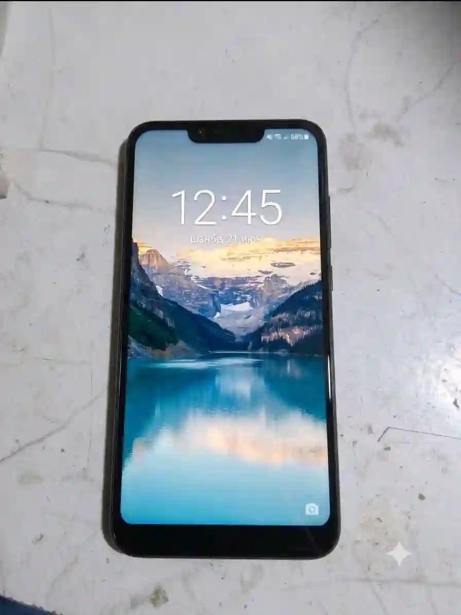 Smart Phone б/у каробка зарядник заводи дорад  64 gb