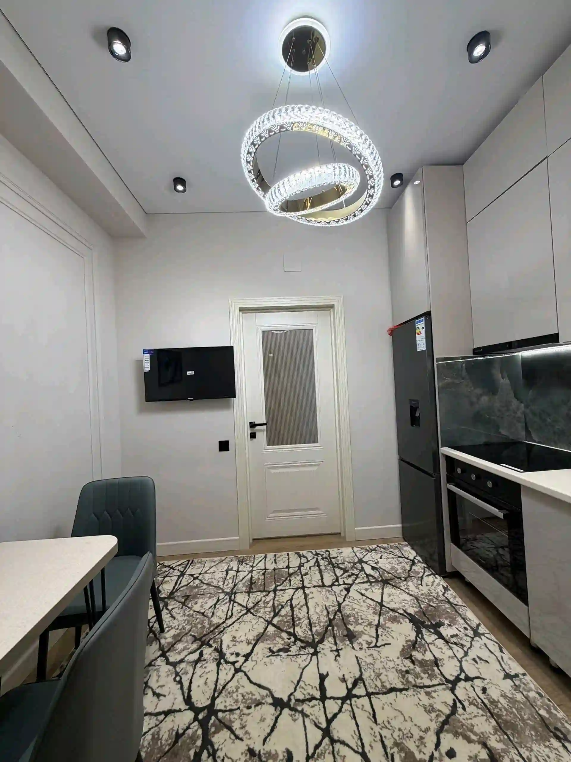 2-к квартира, 14 этаж, 61 м², Сино, 112мкр
