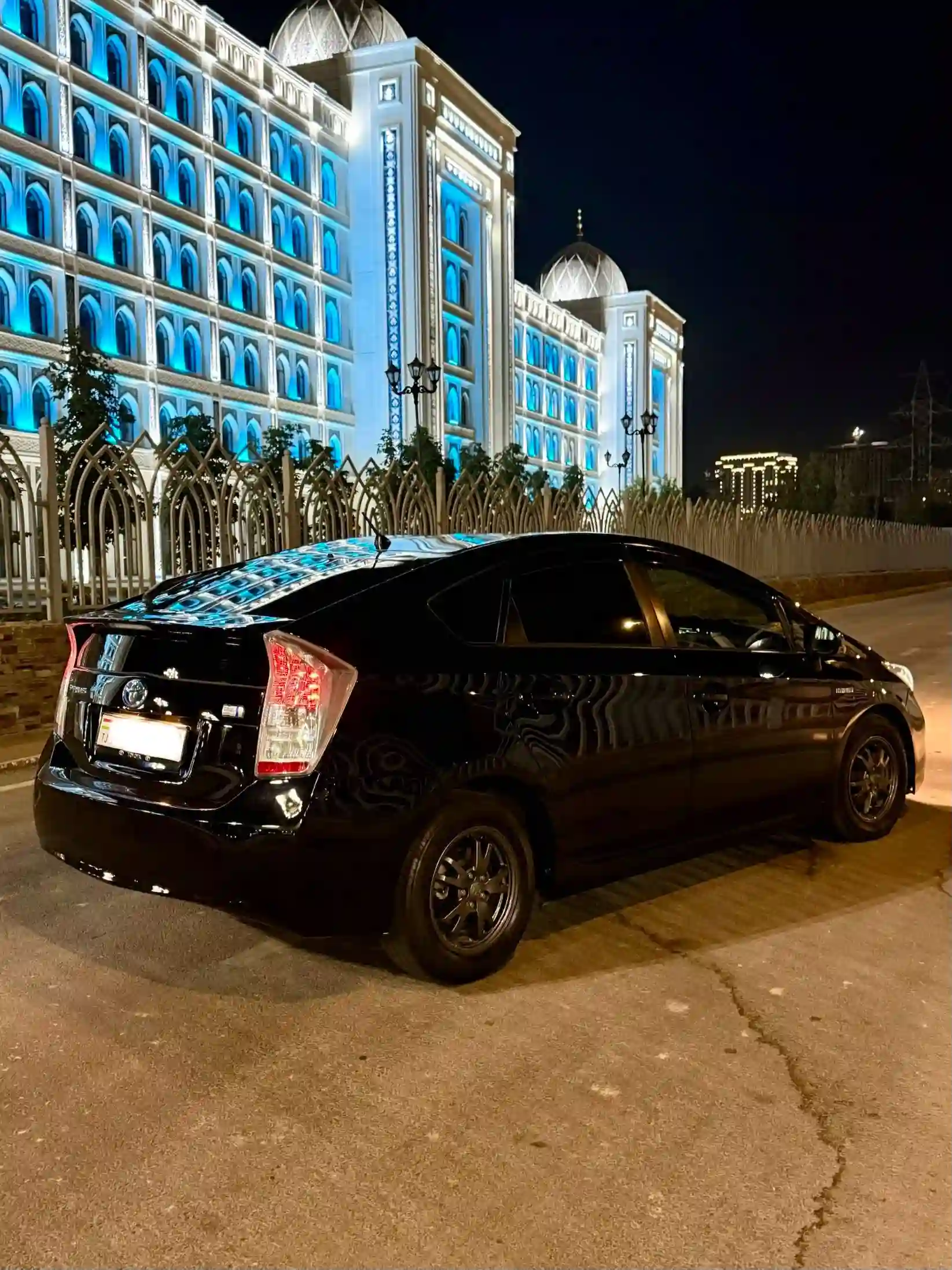 Toyota Prius 2014 — миниатюра 4
