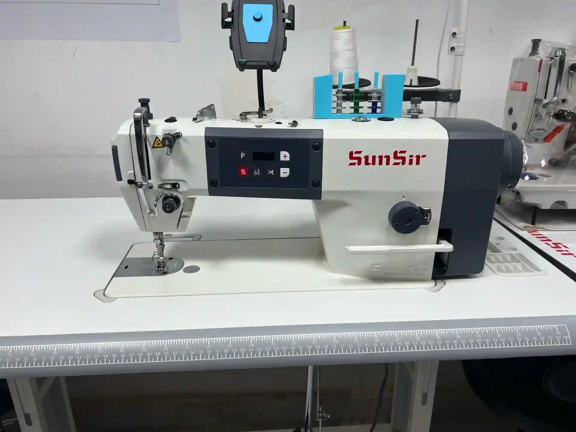 Мошинаи Дарздузи SUNSIR S2 