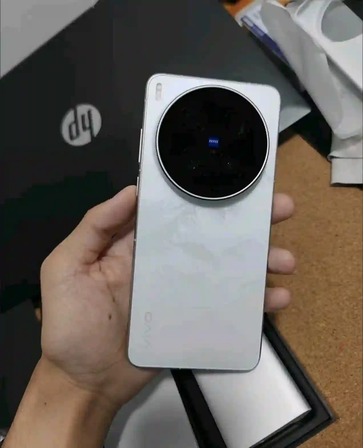 Vivo x300ultra