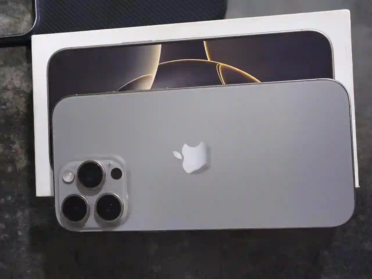 Apple IPhone 16 Pro Max 256 gb