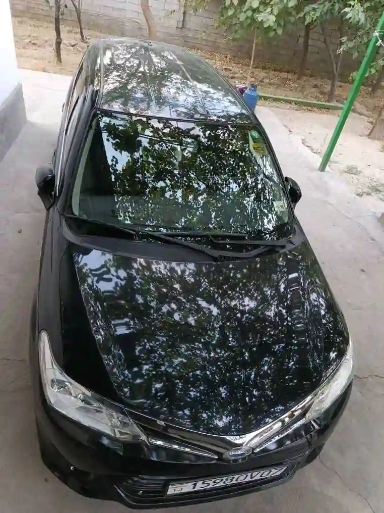 Toyota Fielder 2015