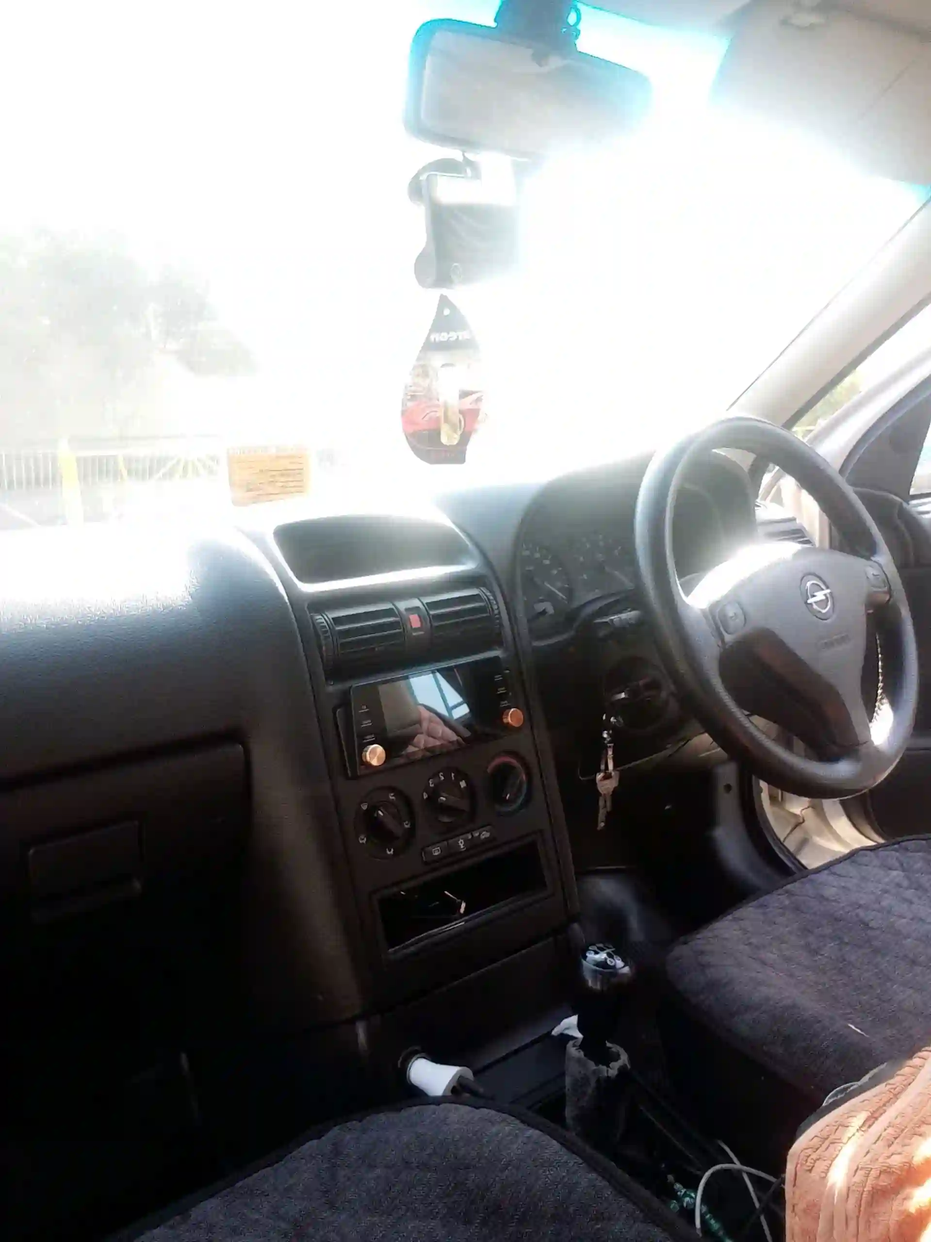 Opel Astra j 1998