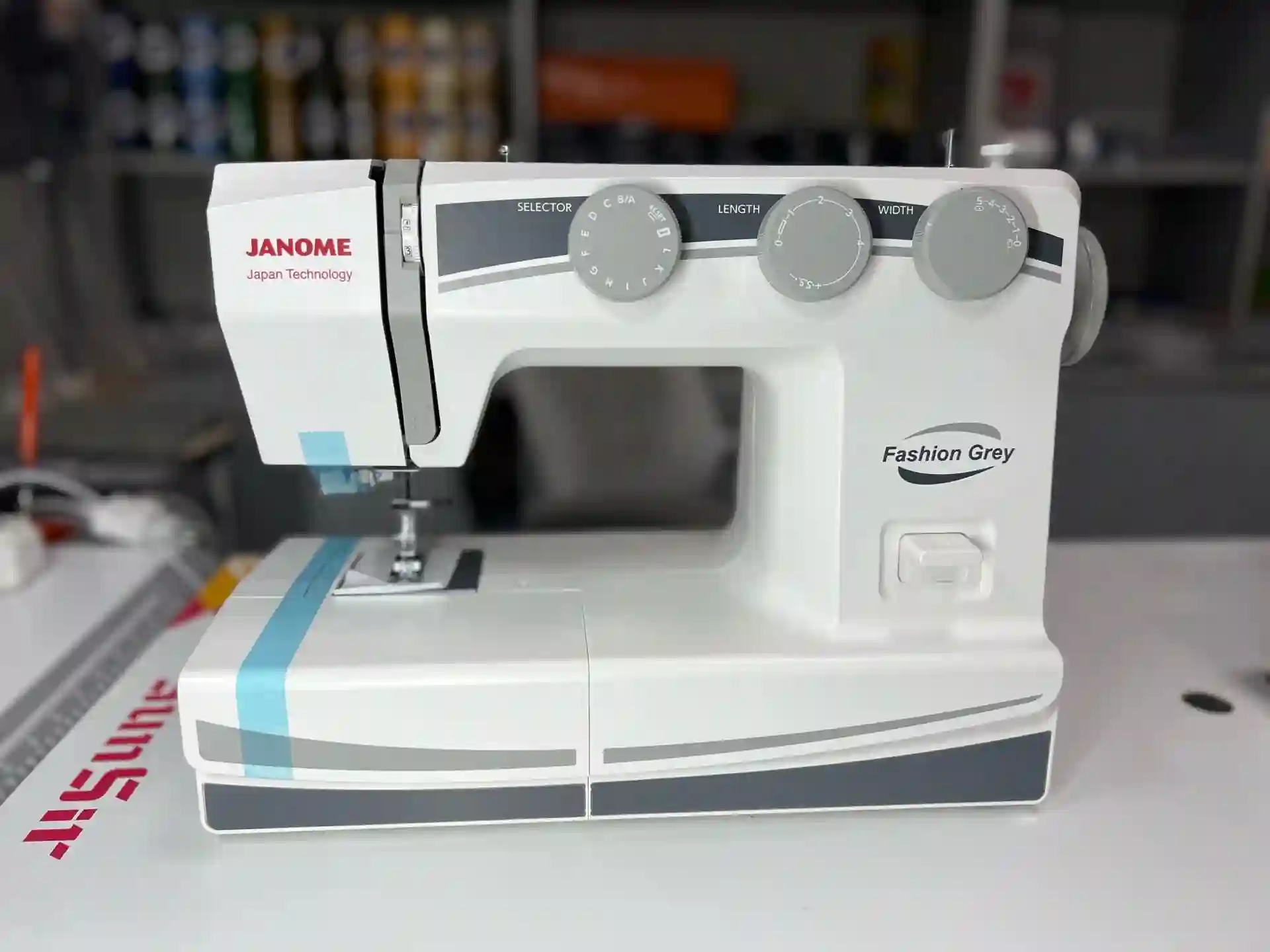 Мошинаи Дарздузи JANOME Fashion Grey  — миниатюра 5