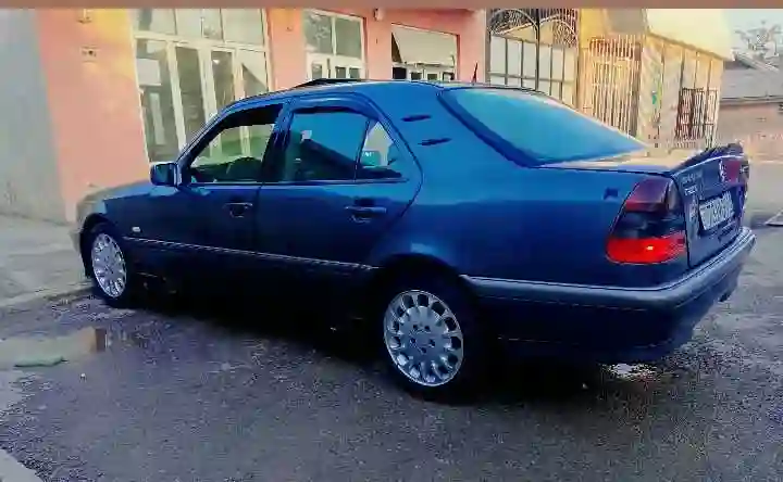 Mercedes-benz C class 1998