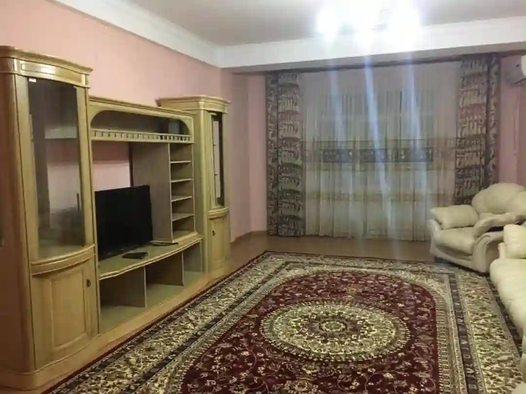 3-к квартира, 6 этаж, 130 м², И. сомони Пушкина 40/1 — миниатюра 9