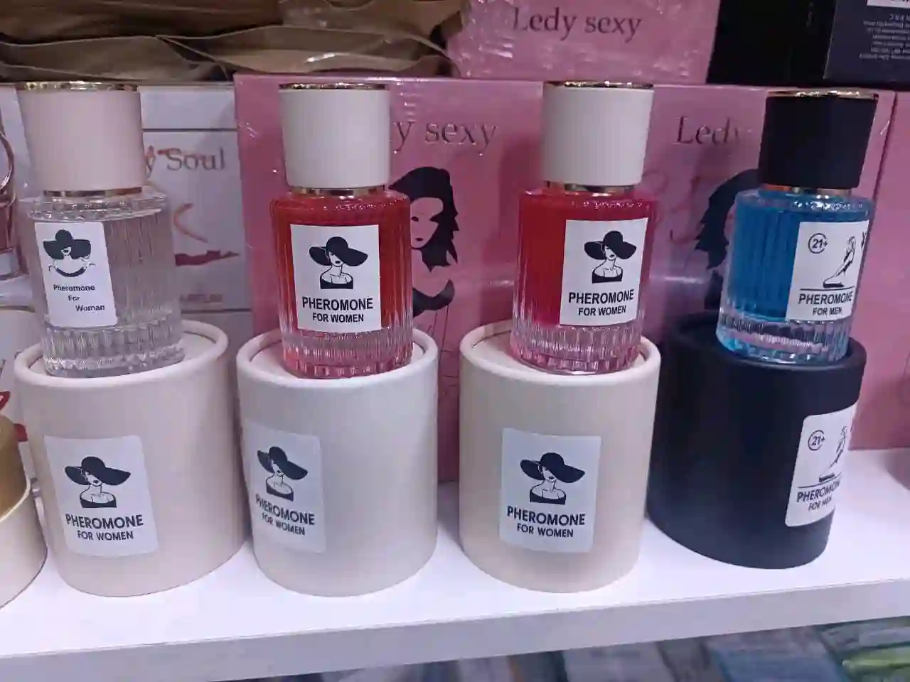 Pheromone for women 