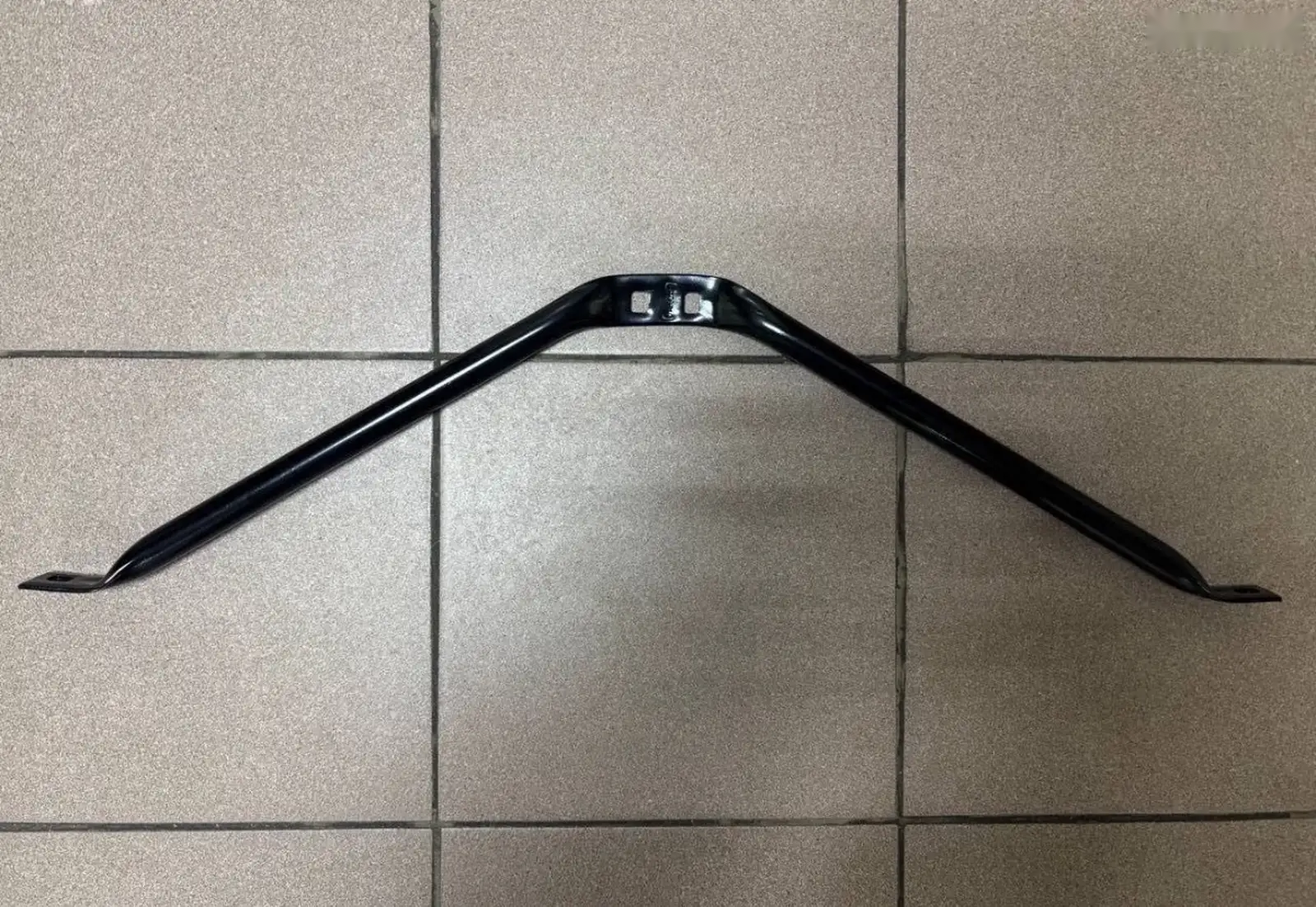 Распорка панели BMW G12 G11 G30