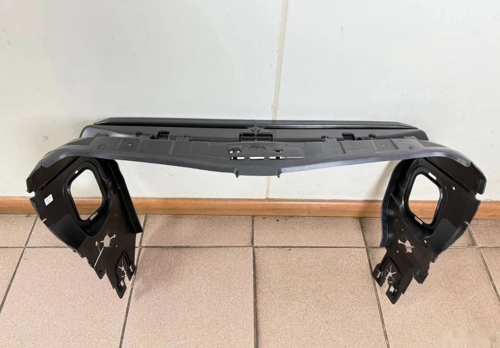 Воздуховод радиатора BMW X5 G05 BMW X7 G07