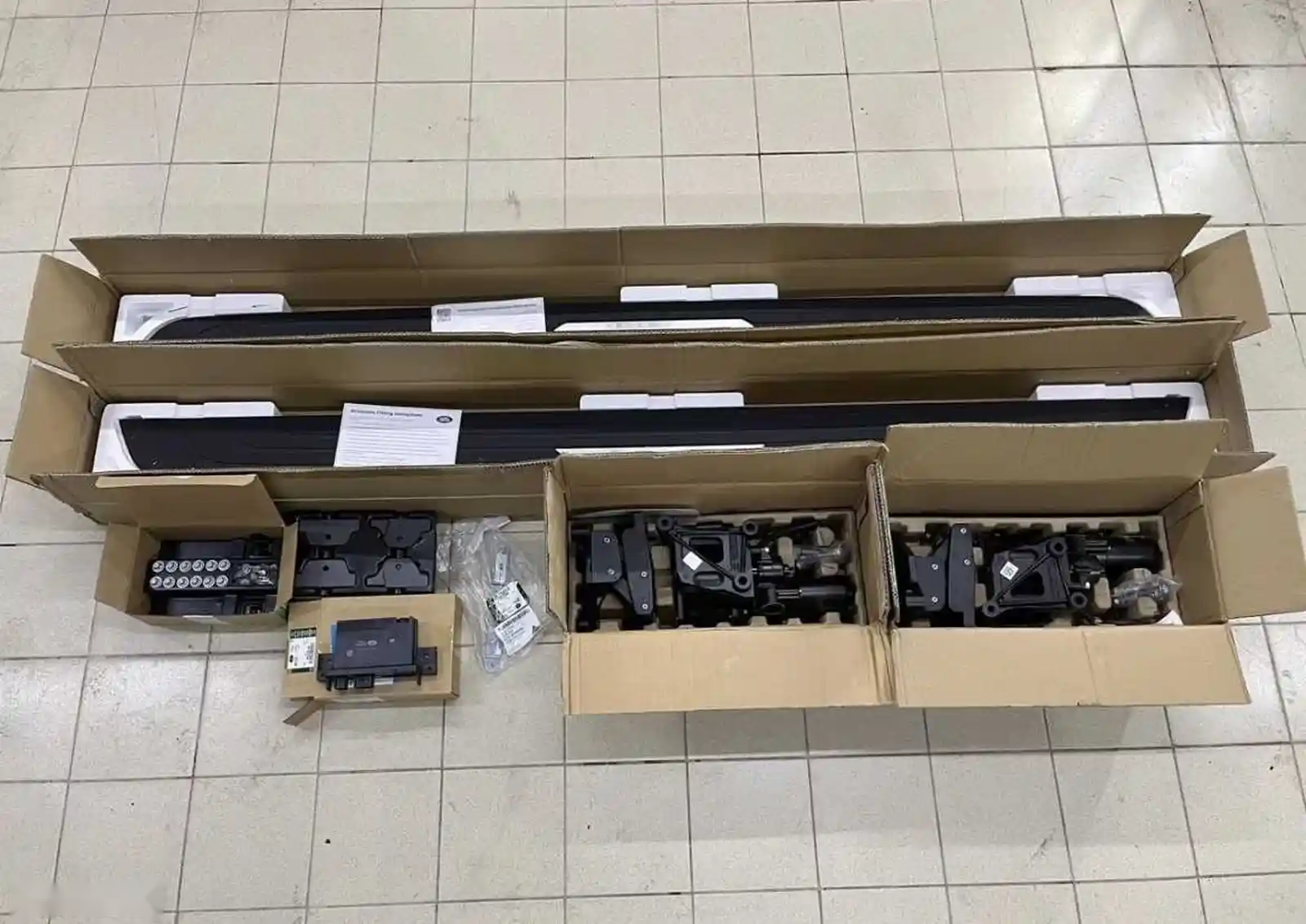 Электронные пороги Range Rover Sport 2013-2022 — миниатюра 2