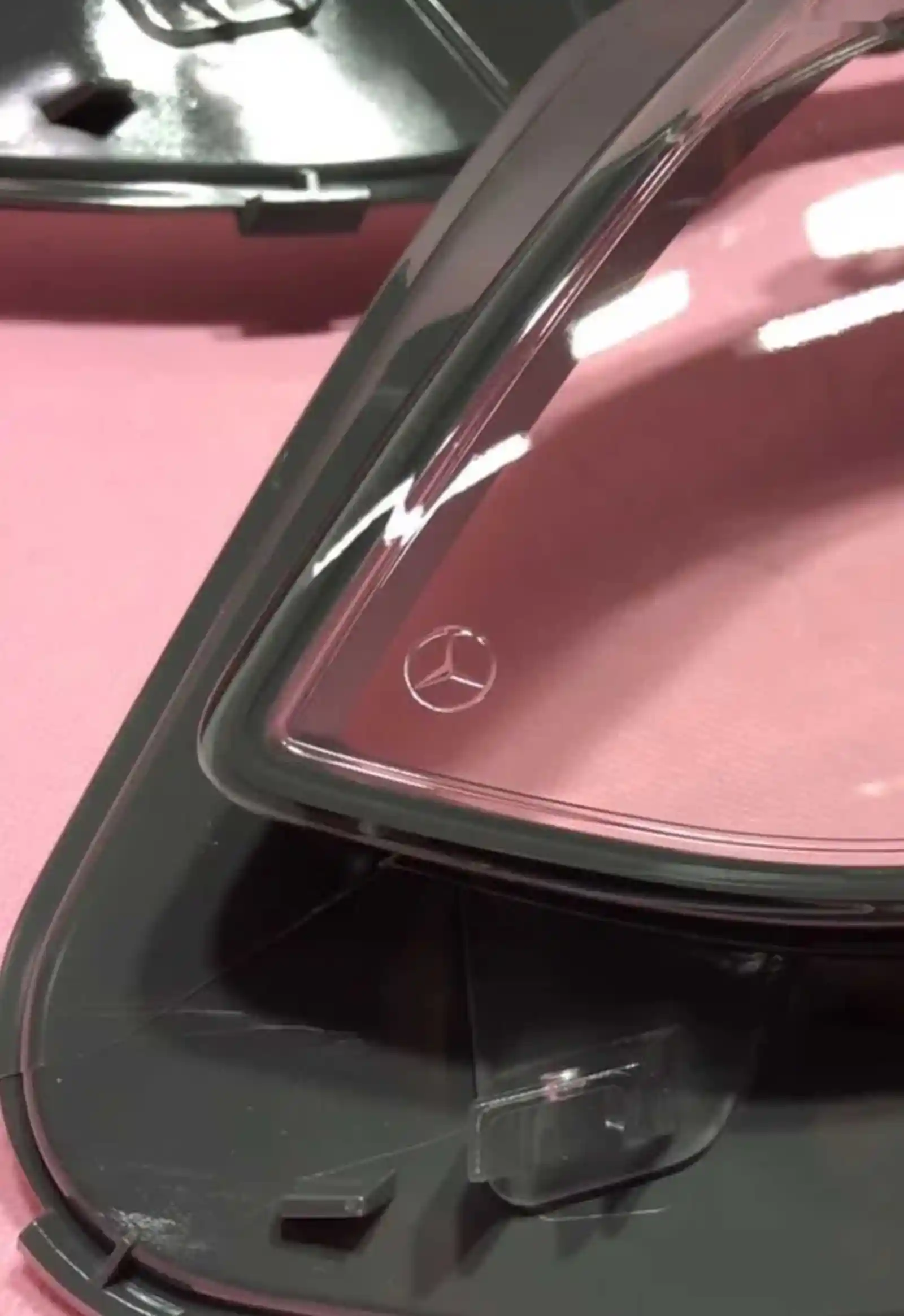 Стекло фары Mercedes E W212 рестайлинг 2013-2016 — миниатюра 2