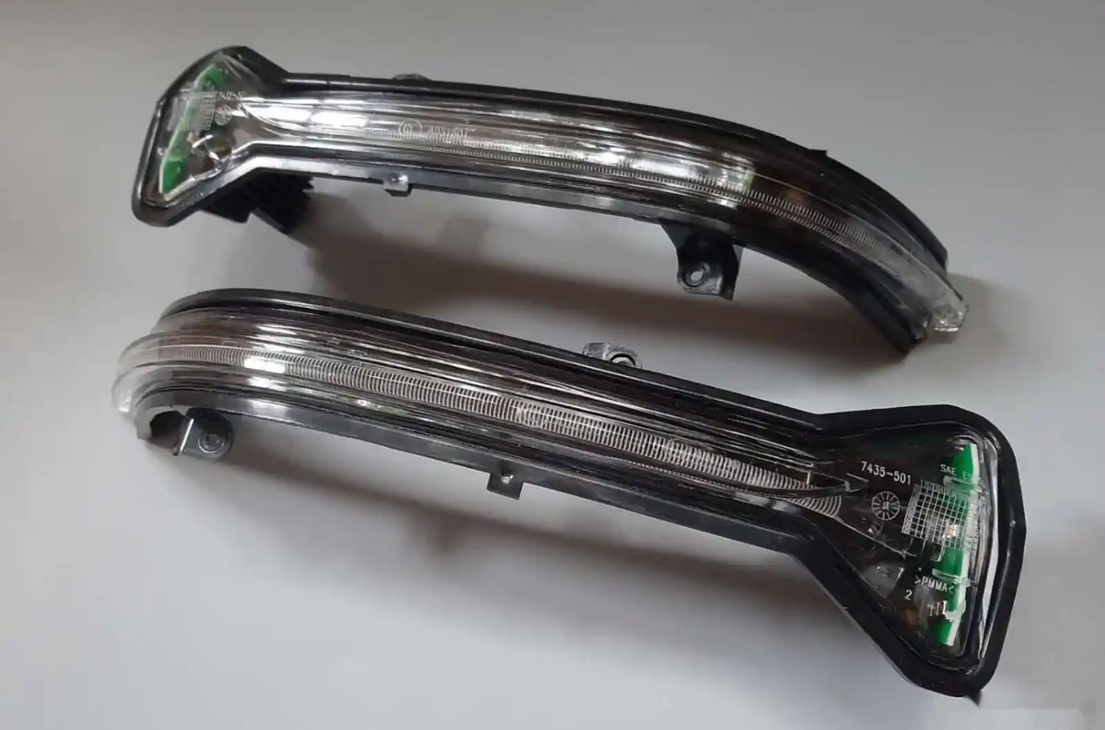 Поворотники BMW G30 F90 G32 G11 G12 G14 F91 — миниатюра 2