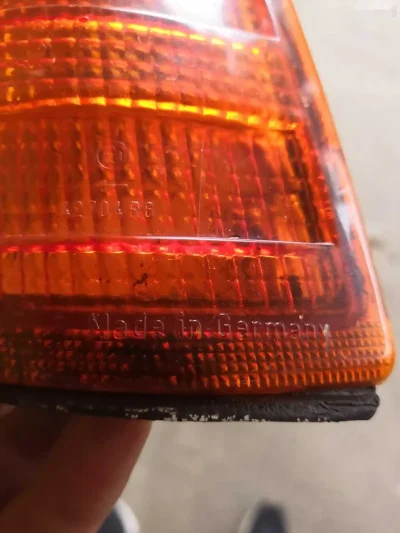Поворотник от mercedec benz w124 — миниатюра 2
