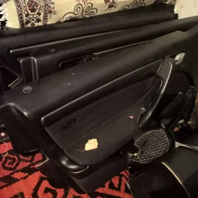 Обшивка дверей от Mercedes-Benz w202
