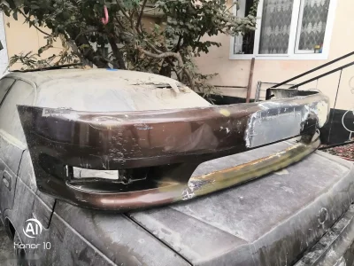 Бампер от Toyota Mark II