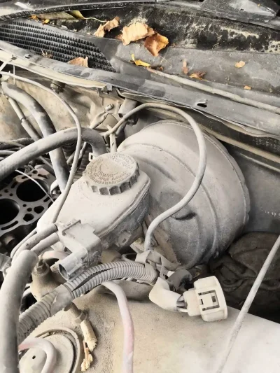 Вакуум тормоза от Toyota mark 2