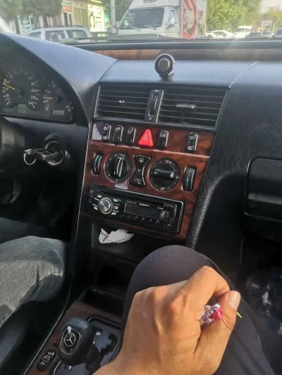 Мебель от Mercedec benz — миниатюра 2